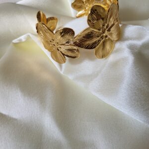 anti tarnish ss cuff bracelet