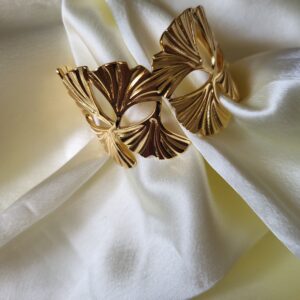 anti tarnish ss cuff bracelet