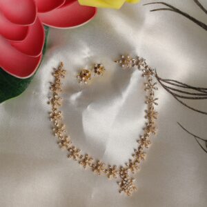 diamond replica adstone flower necklace